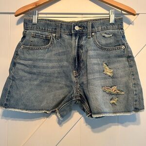 Old navy girl kid size 18 denim/jean short distressed